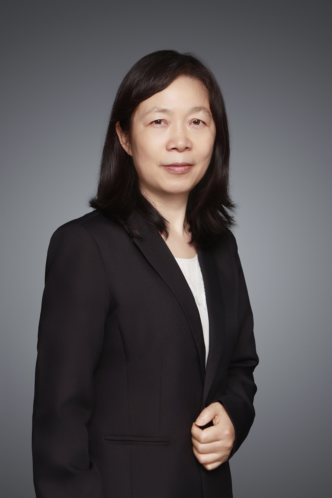 杨中芹照片